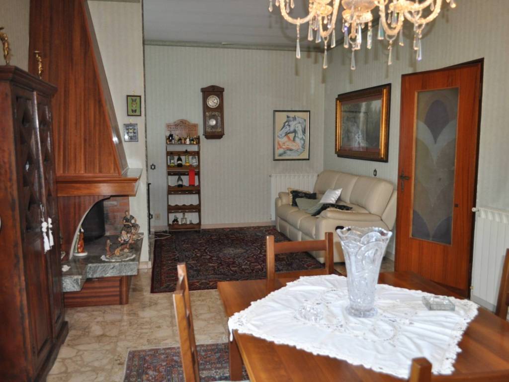 Appartamento a Magliano sabina in Viale V. Lotti - Foto 2