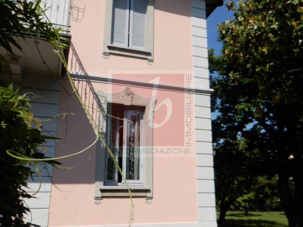 Villa a Cittiglio in Via Provinciale, 9 - Foto 3