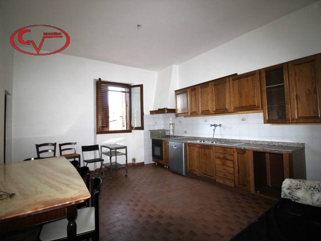 Appartamento a Cavriglia in Strada Provinciale delle Miniere - Foto 2