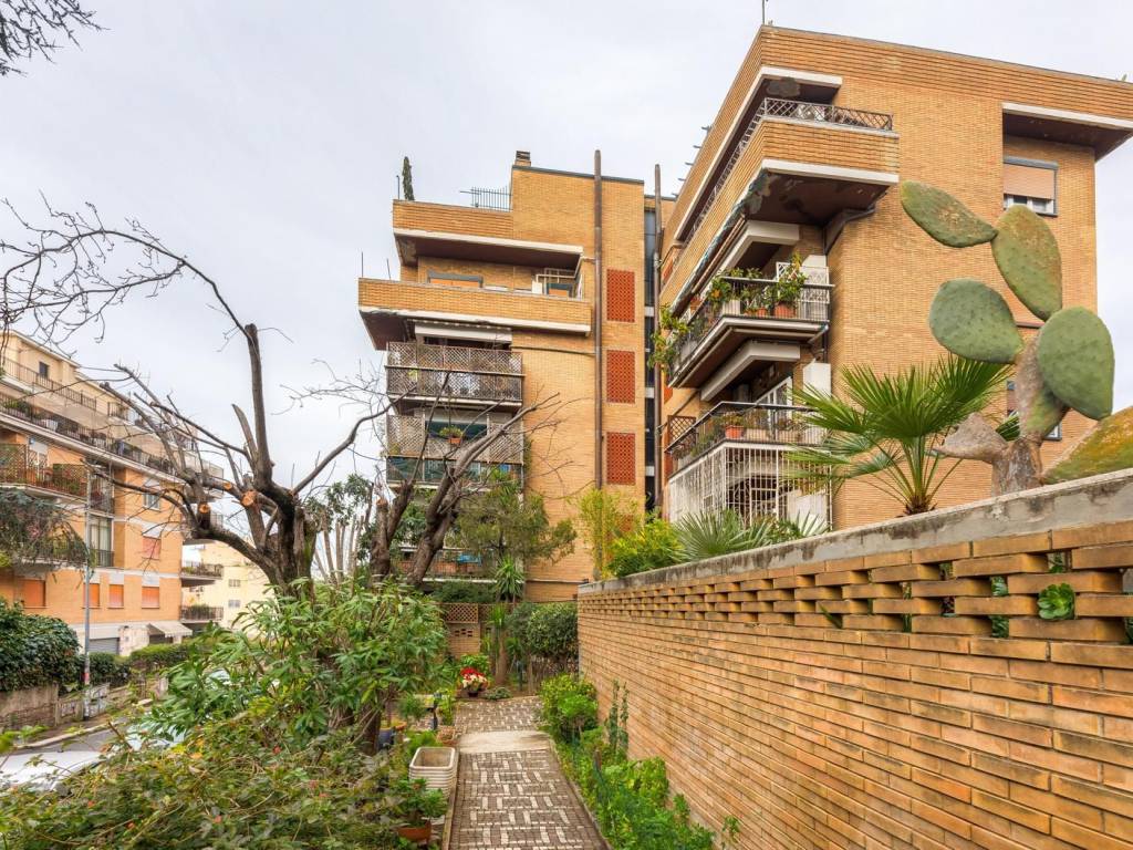 Appartamento a Roma in Via Aurelia, 720 - Foto 4