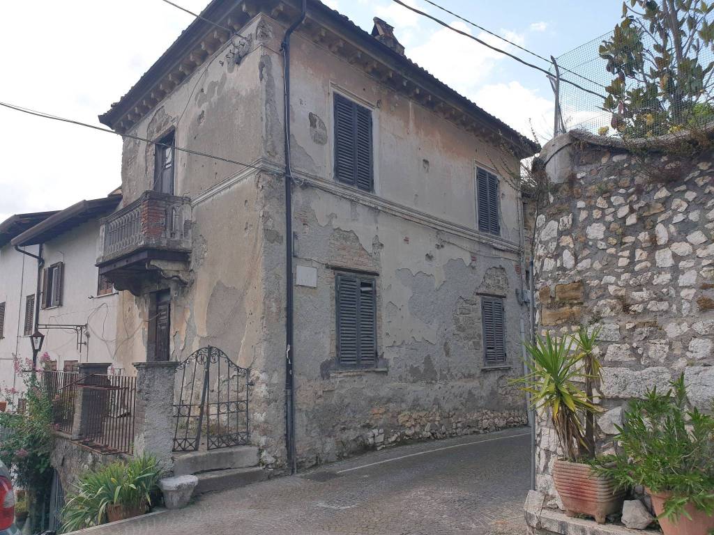 Appartamento a Ceccano in Piazza Camillo Mancini, 26 - Foto 2