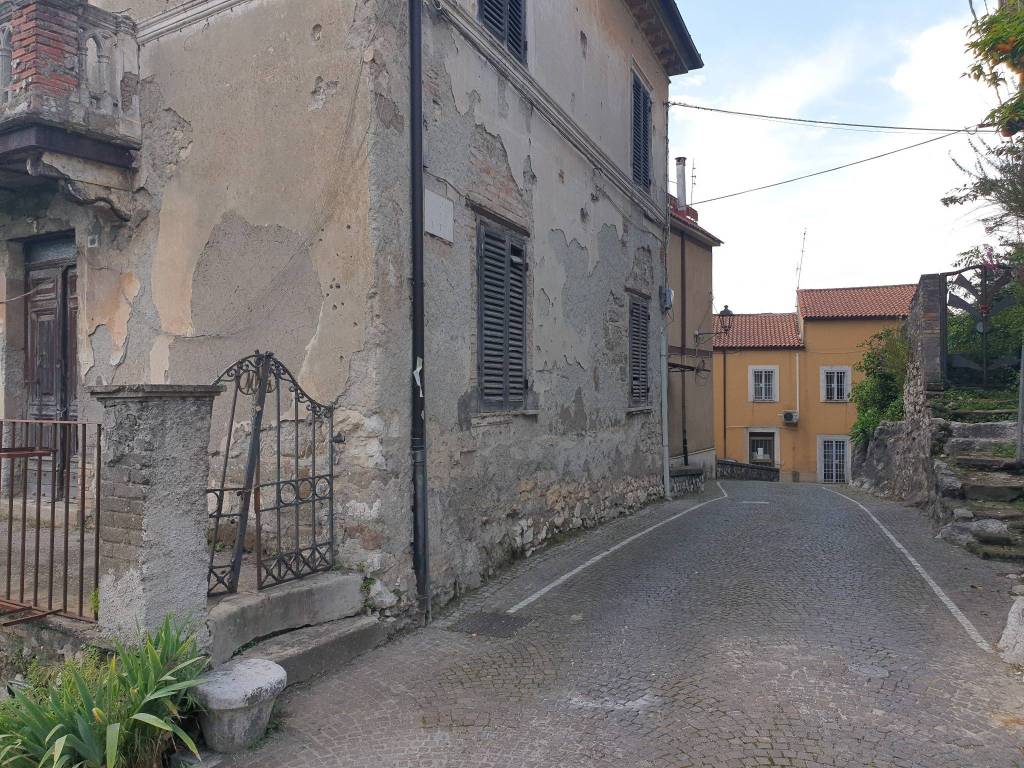 Appartamento a Ceccano in Piazza Camillo Mancini, 26 - Foto 3