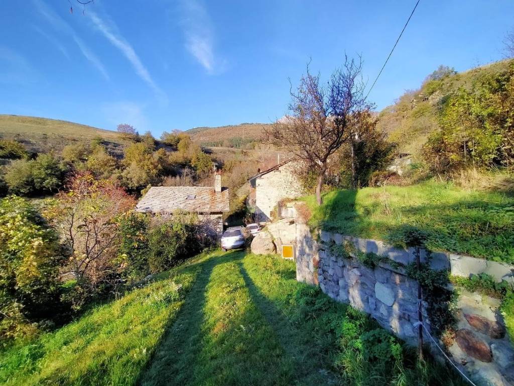 Rustico / casale a Aosta in Frazione Tramail - Foto 2