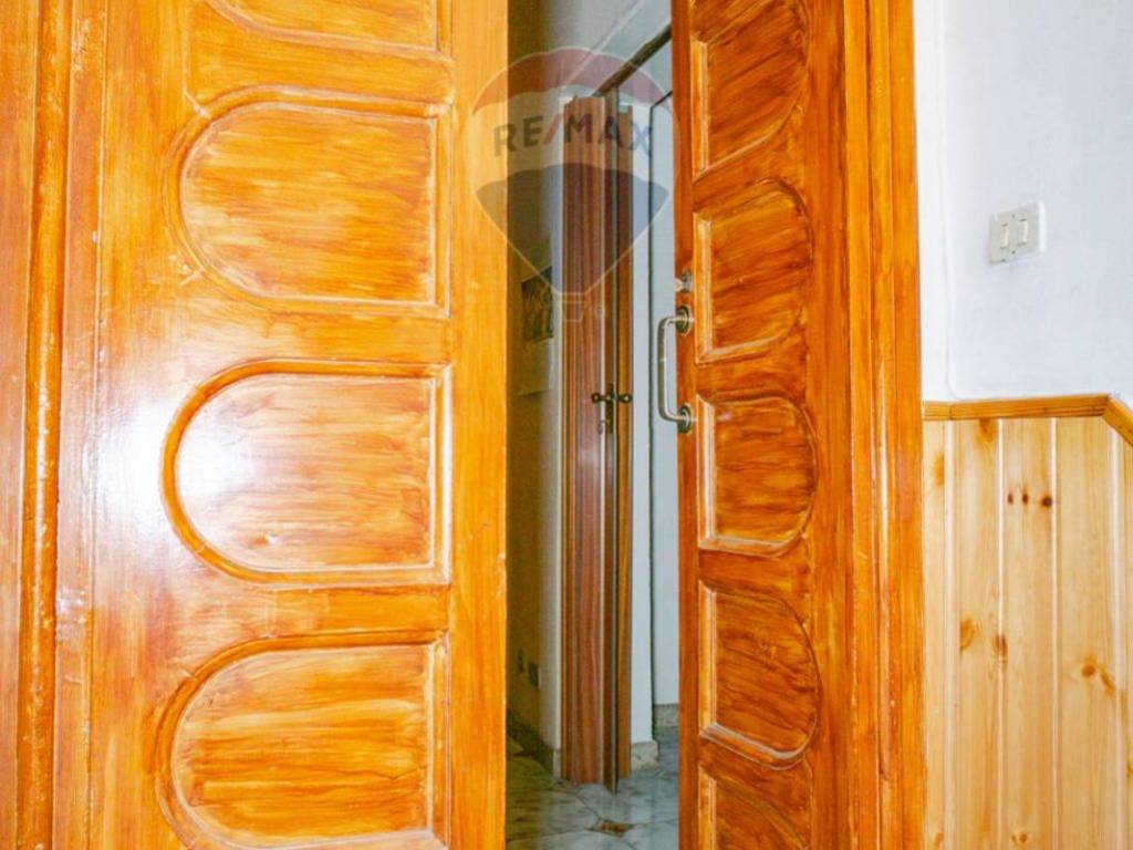 Casa indipendente a Paternò in Via Duca degli Abruzzi, 54 - Foto 4