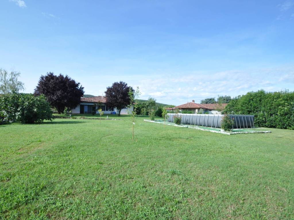 Villa a Savogna d'isonzo in Via Eroi di Basovizza, 15 - Foto 4