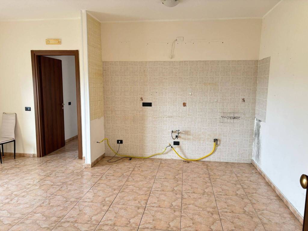 Appartamento a Crotone in Via Malta - Foto 4