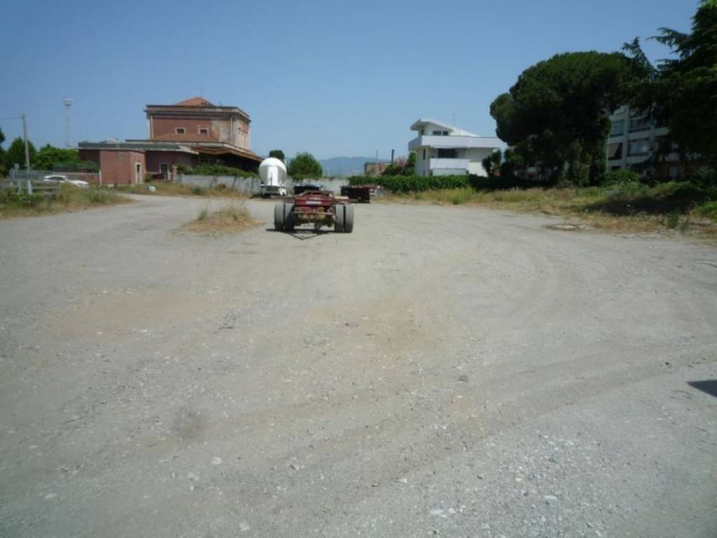 Terreno a Milazzo in Via Alcide De Gasperi s.n.c - Foto 3