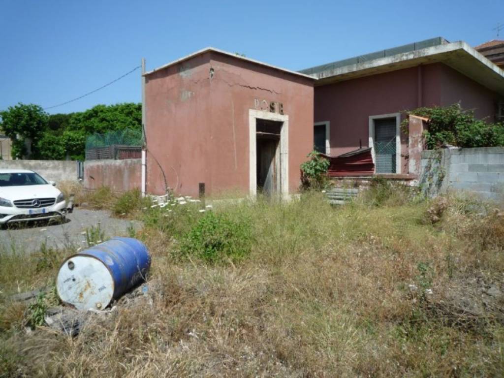 Terreno a Milazzo in Via Alcide De Gasperi s.n.c - Foto 4