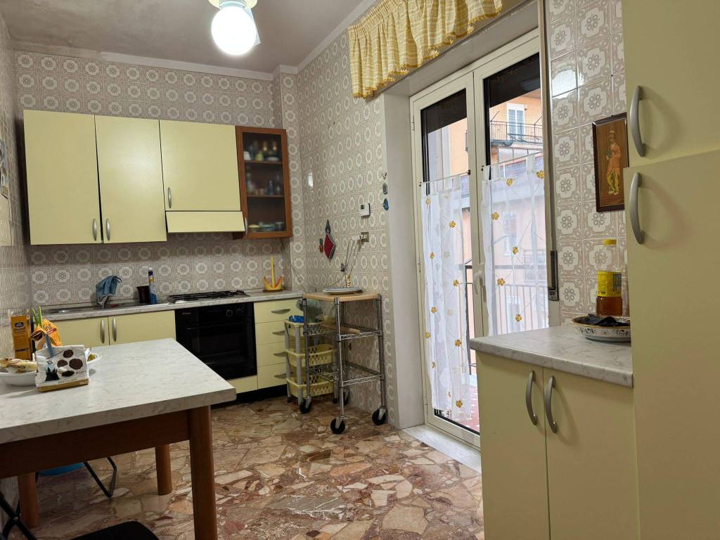 Appartamento a Caltanissetta in Via Libertà, 102 - Foto 4
