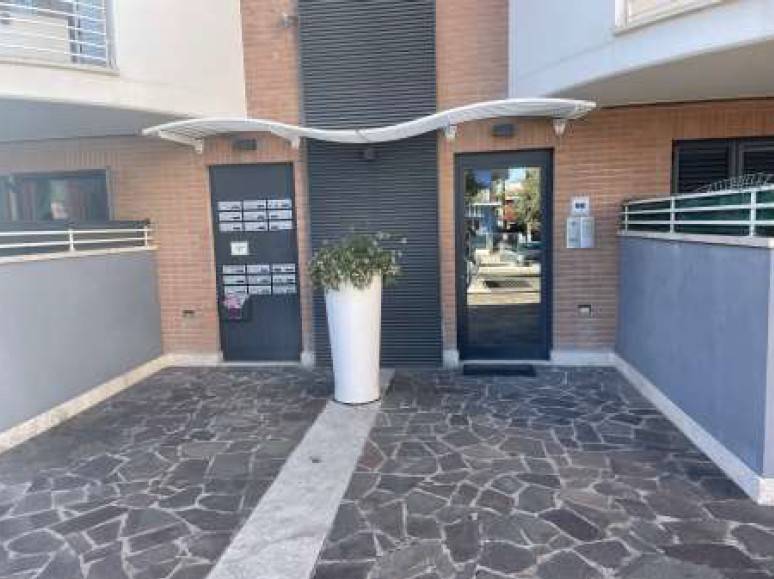 Appartamento a Grottammare in Via Ischia, 337 - Foto 2