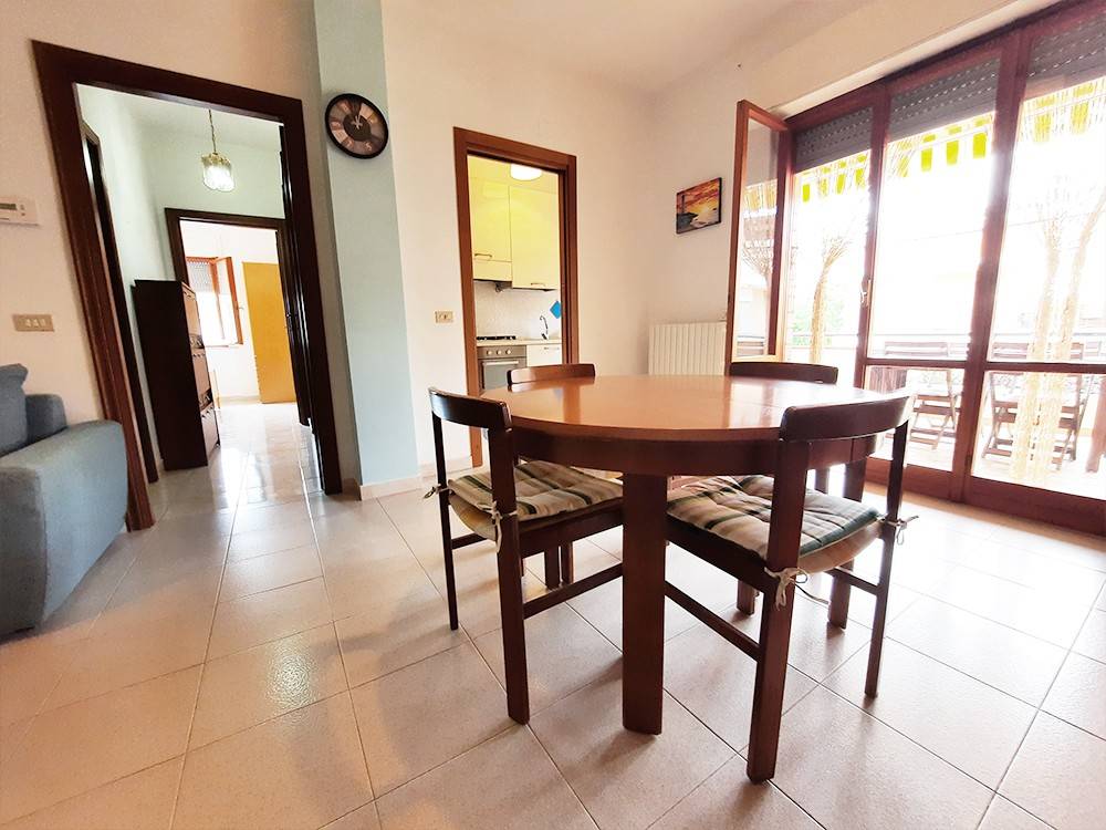 Appartamento a Alba adriatica in Via Emilia, 20 - Foto 4