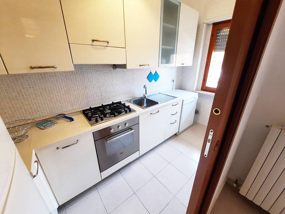 Appartamento a Alba adriatica in Via Emilia, 20 - Foto 5