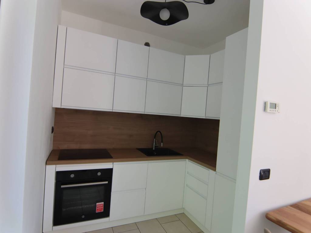 Appartamento a Olgiate comasco in Via Luigi Brugnatelli, 11 - Foto 5