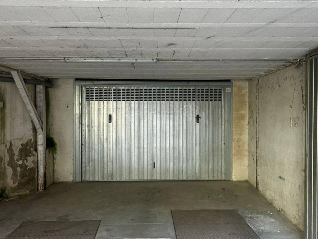 Box / garage a Genova in Via Luigi Gherzi - Foto 2