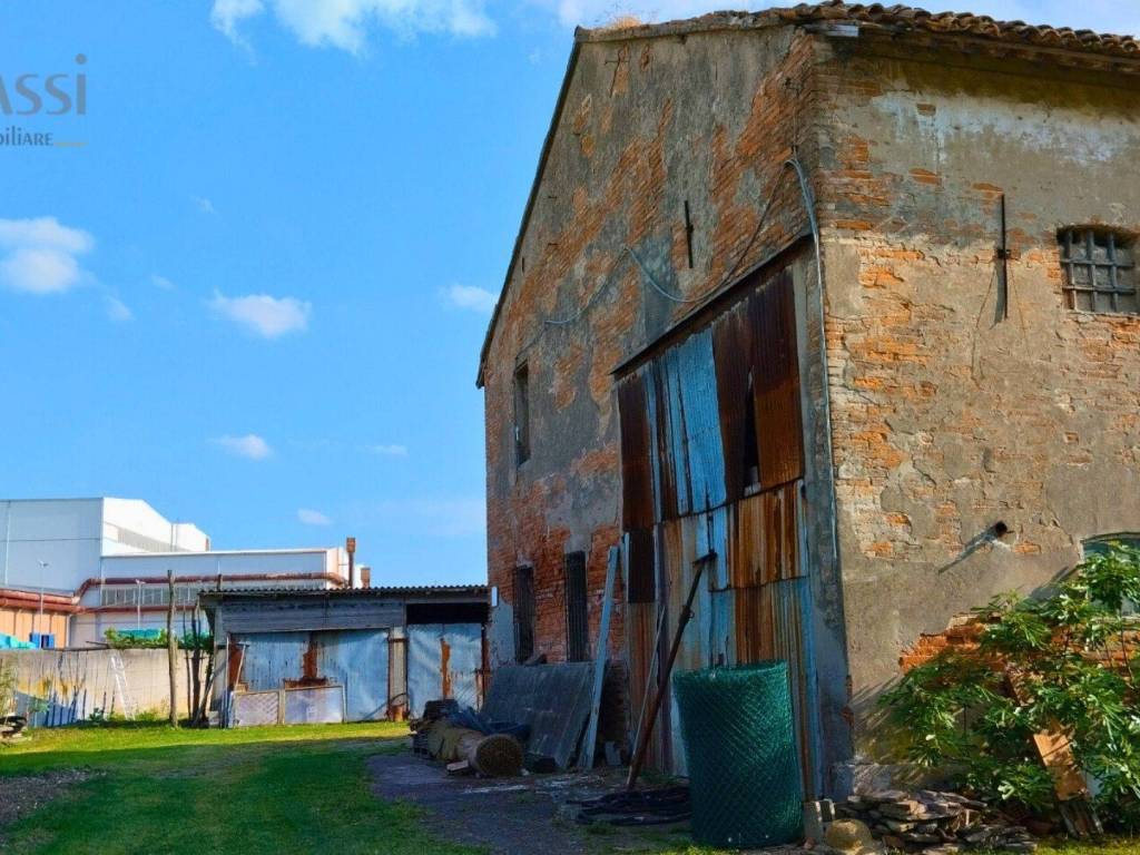 Rustico / casale a Alfonsine in Via Filo, 168 - Foto 4