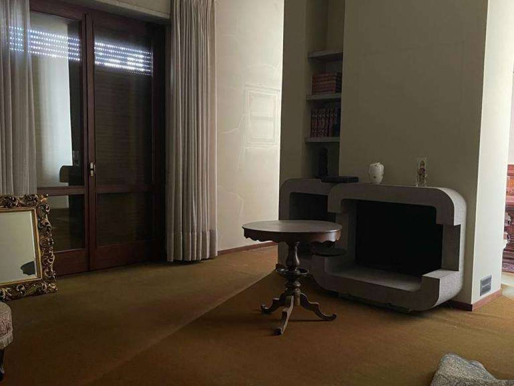 Appartamento a Borgomanero in CORSO CAVOUR - Foto 5