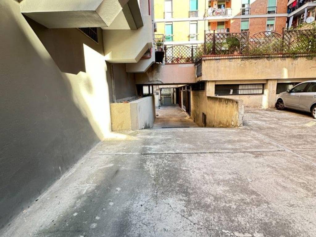 Box / garage a Cagliari in Via Domenico Cimarosa, 52 - Foto 3