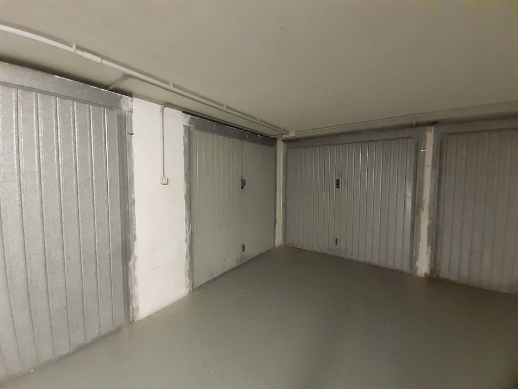 Box / garage a Rimini in Viale Giacinto Martinelli - Foto 2