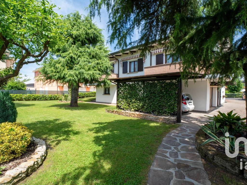 Villa a Selvazzano dentro in Via Pascoli, 2 - Foto 2