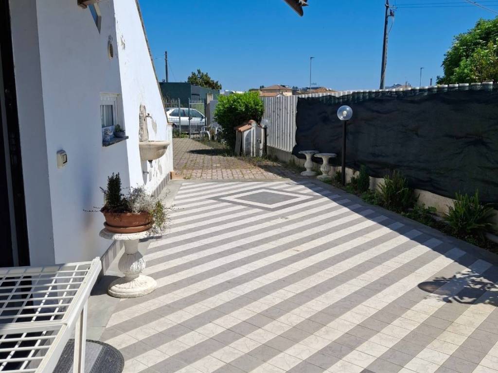 Appartamento a Civitanova marche in Strada del Casone - Foto 2