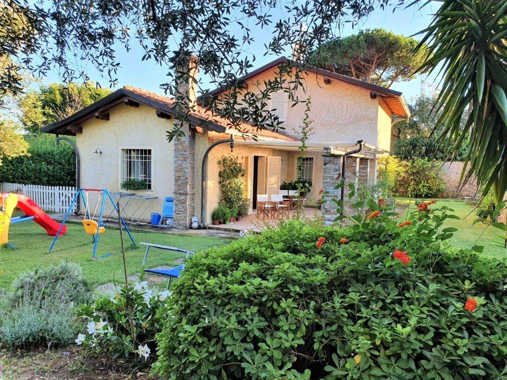 Villa a Pietrasanta - Foto 2