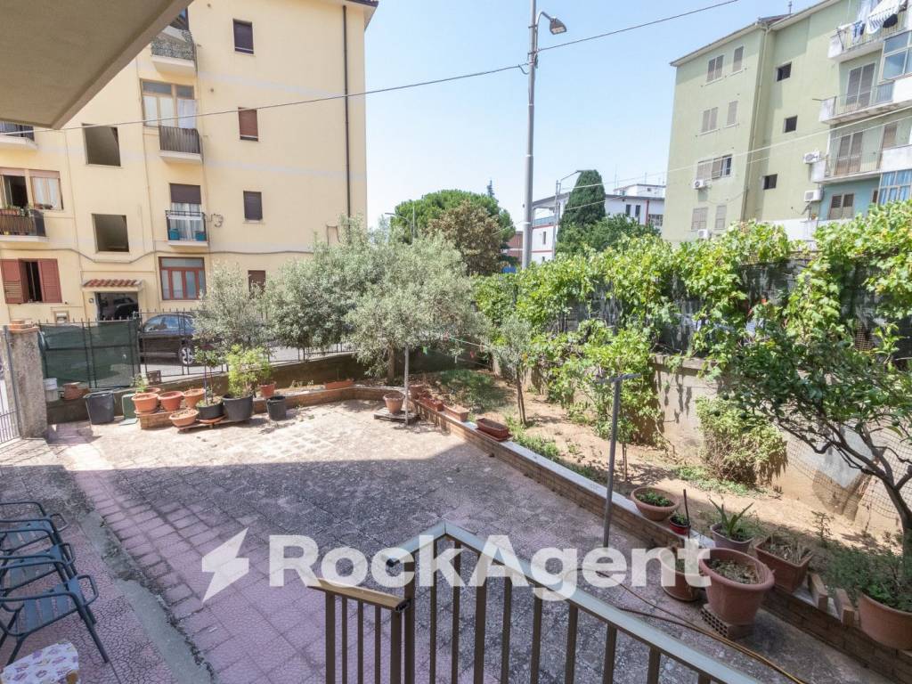 Appartamento a Catanzaro in Via Antonio Purificato, 34 - Foto 3