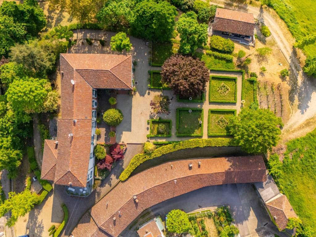 Rustico / casale a Portacomaro - Foto 3