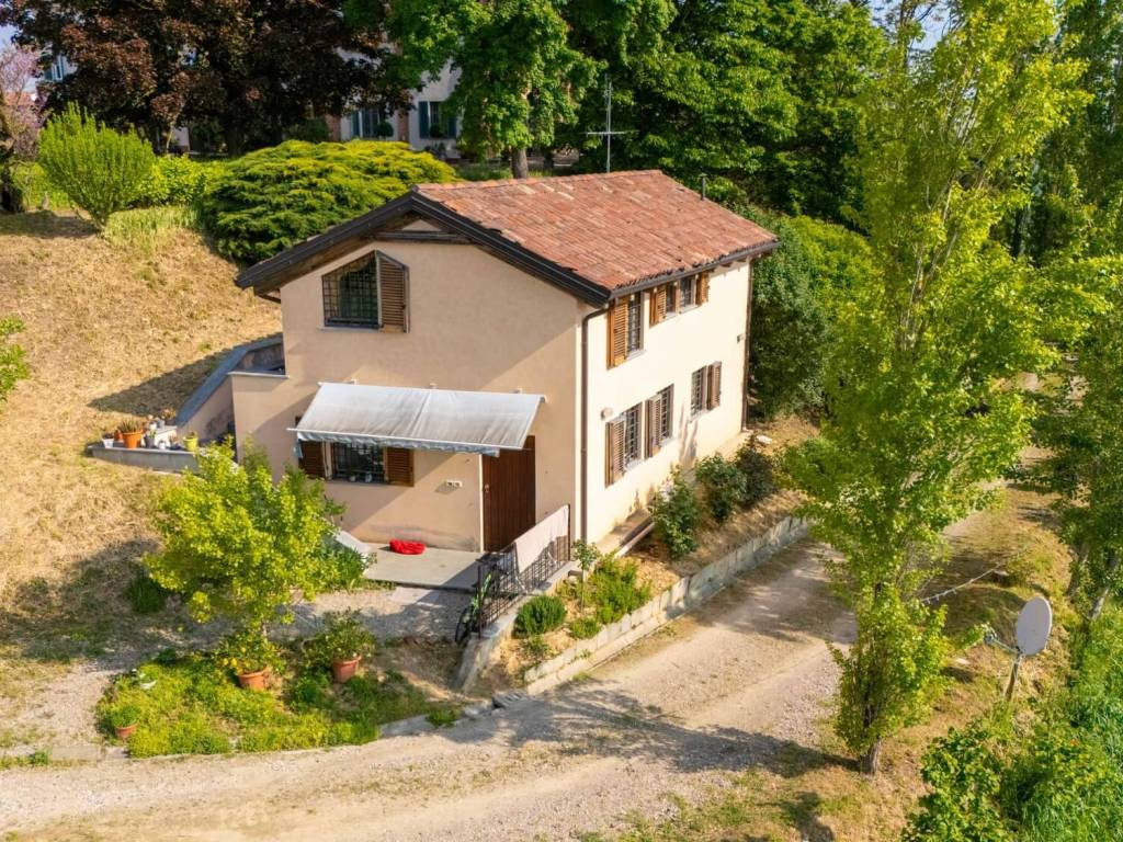 Rustico / casale a Portacomaro - Foto 4