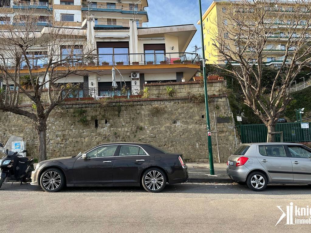 Appartamento a Napoli in Via Francesco Petrarca, 49 - Foto 3
