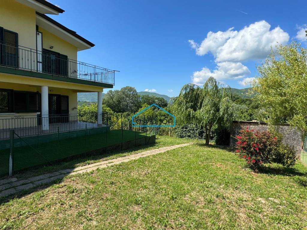 Villa a Avellino in Via Ponticelli - Foto 3