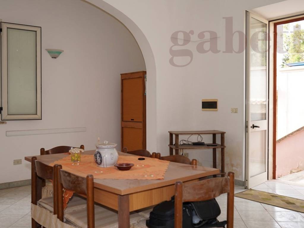 Casa indipendente a Spongano in via diso - Foto 4