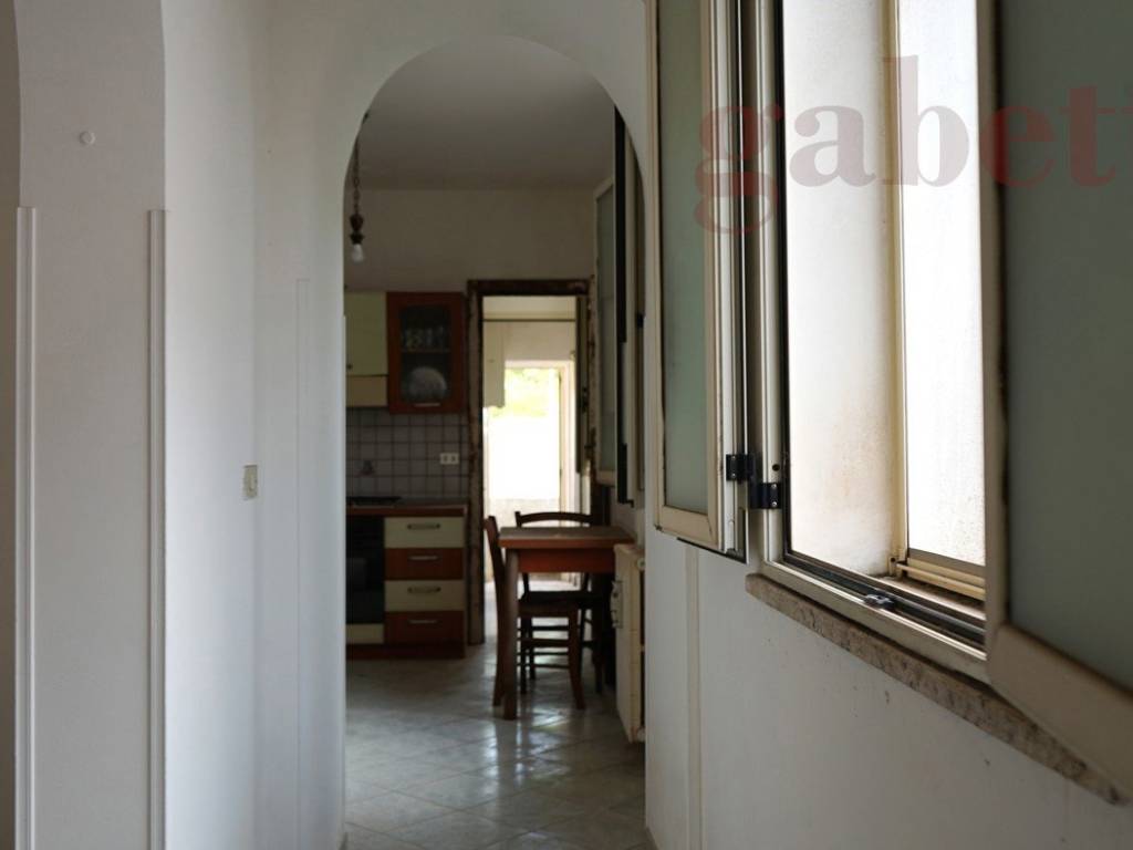 Casa indipendente a Spongano in via diso - Foto 5
