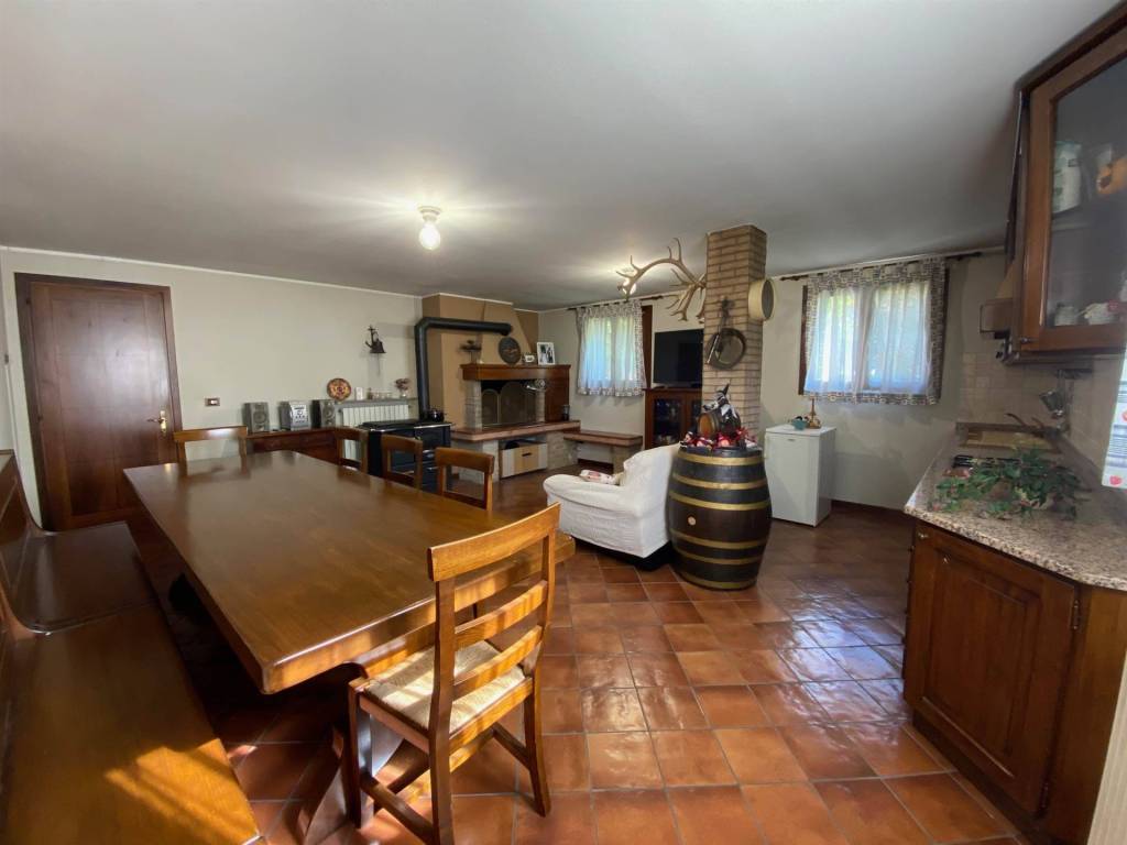 Casa indipendente a Due carrare - Foto 3