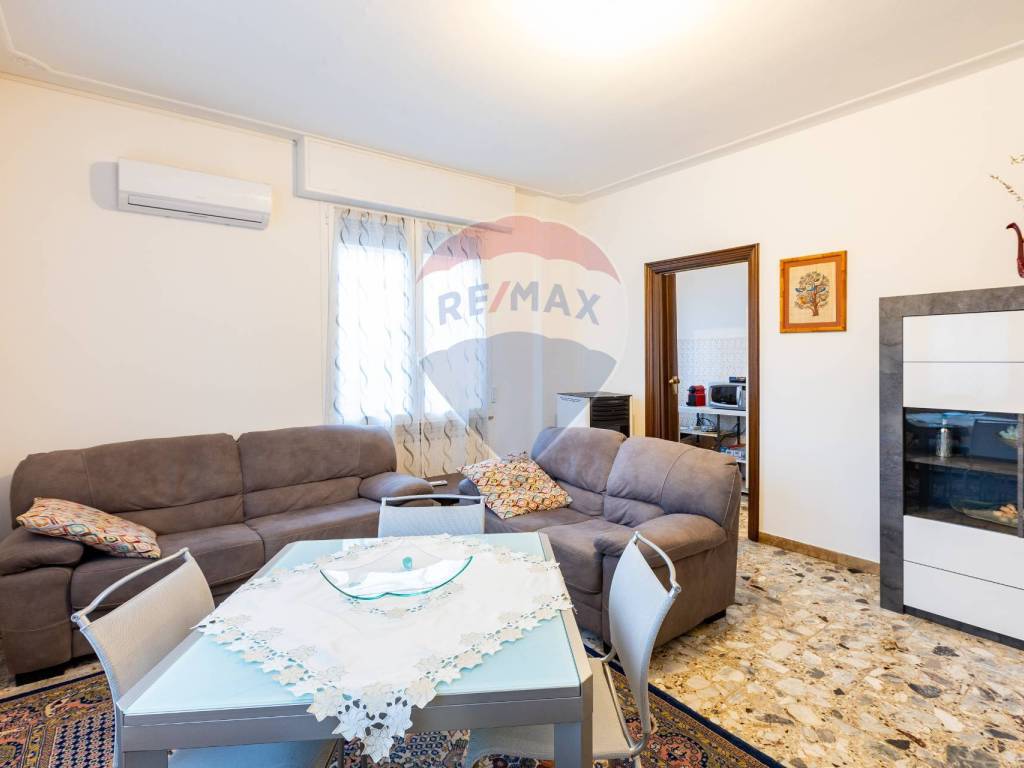 Casa indipendente a Alseno in Via Filippo Turati, 23 - Foto 3