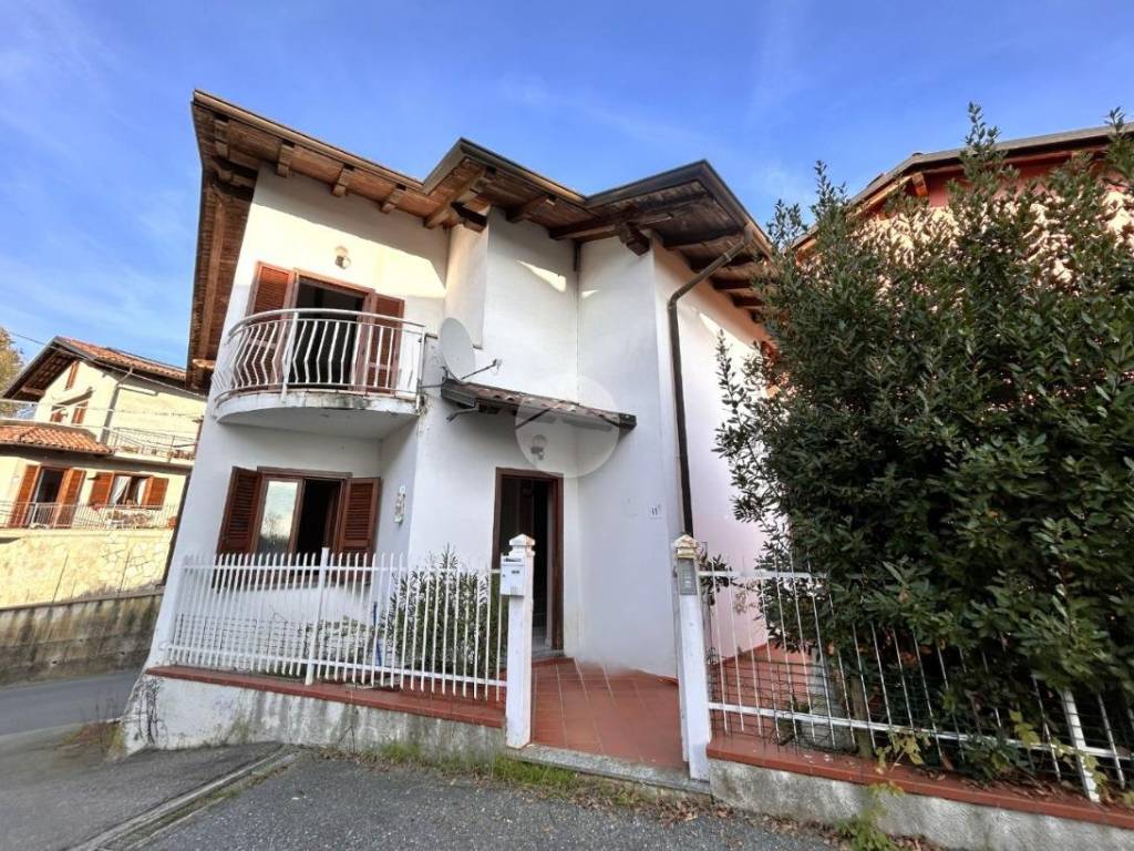 Villetta a schiera a Biella in Strada Cantone Bonino, 11 - Foto 2