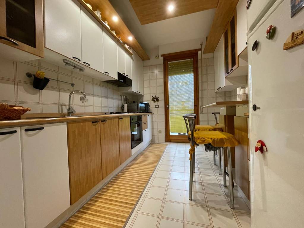 Appartamento a Taranto in Via Epiro, 7 - Foto 5