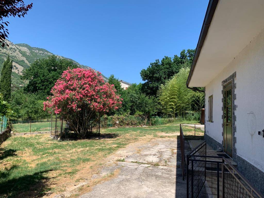 Villa a Cassino in Via Capo d'Acqua - Foto 3