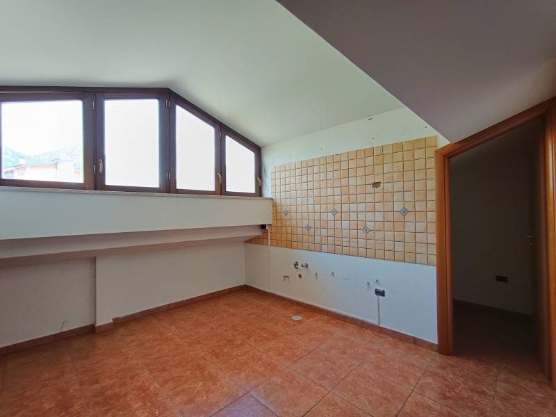 Attico / mansarda a Solofra in SP163 - Foto 4