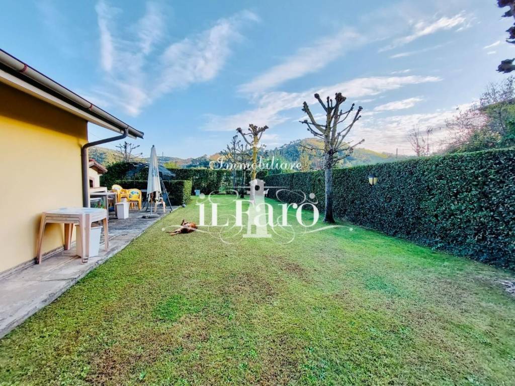 Villa a Massarosa in Via Sotto la Chiesa, , 227 - Foto 2