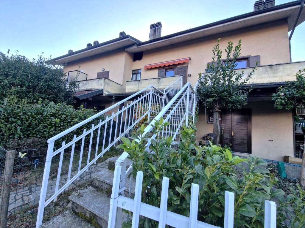 Appartamento a Colico in Via Chiaro , 55 - Foto 3