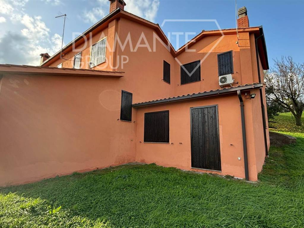 Rustico / casale a Montebuono in Montebuono - Foto 5