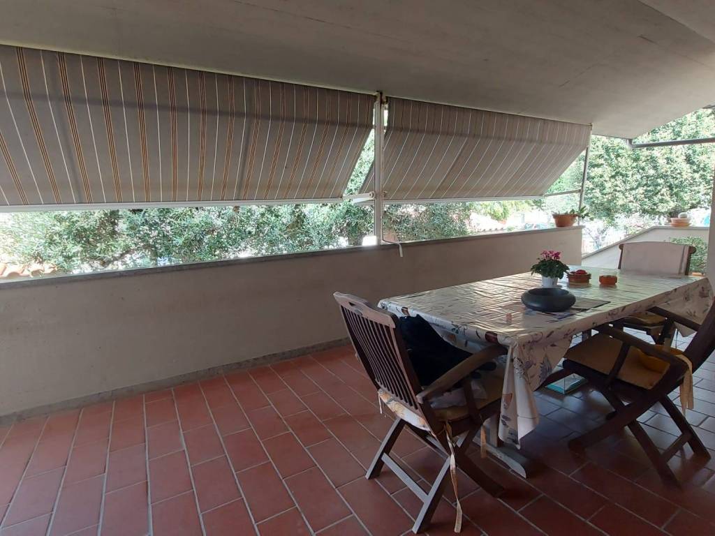 Villa a Campiglia marittima in Via Lazio - Foto 2
