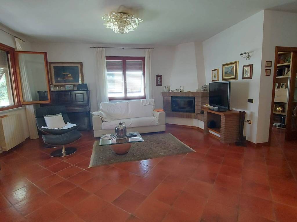 Villa a Campiglia marittima in Via Lazio - Foto 5