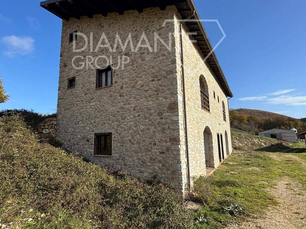 Immobile a Sellano in Sellano - Foto 3