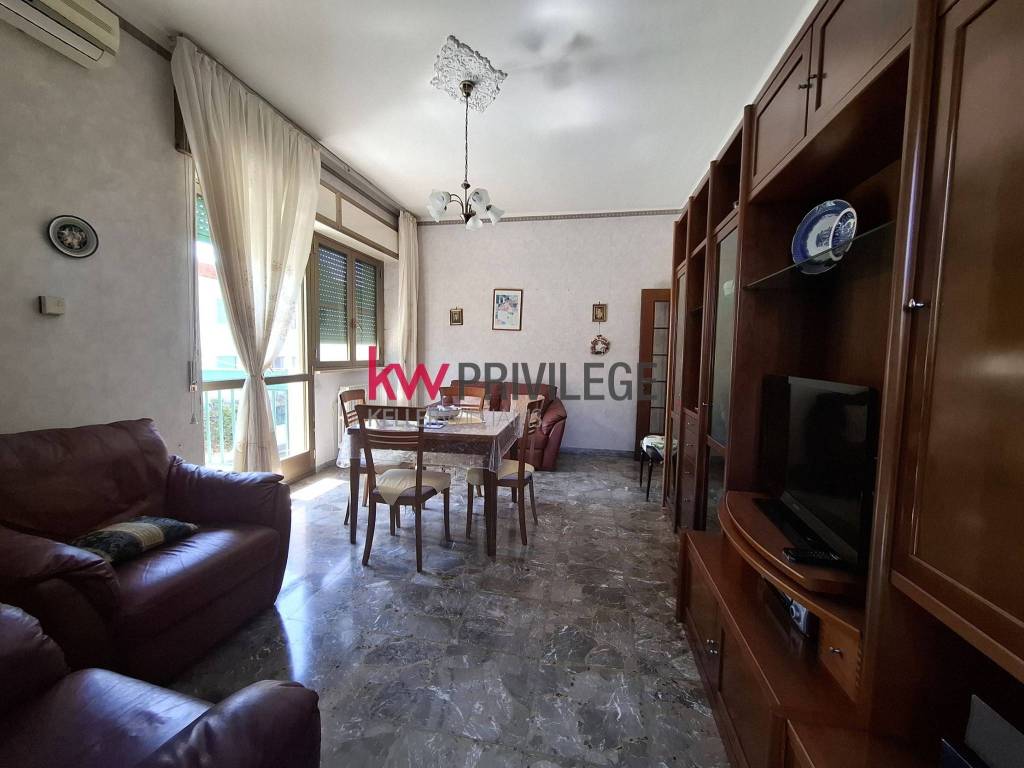 Appartamento a Brindisi in Via Don Errico Tazzoli, 1 - Foto 2