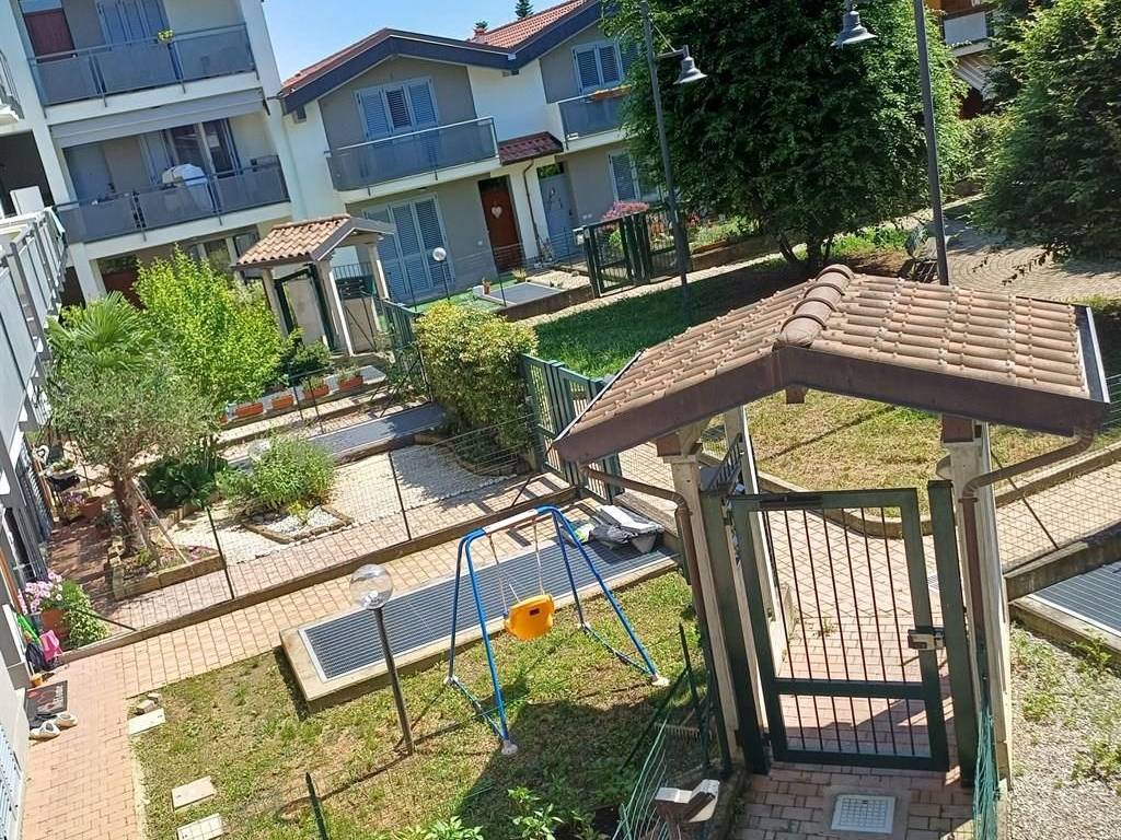 Appartamento a Tradate in VIA CANALETTO - Foto 2