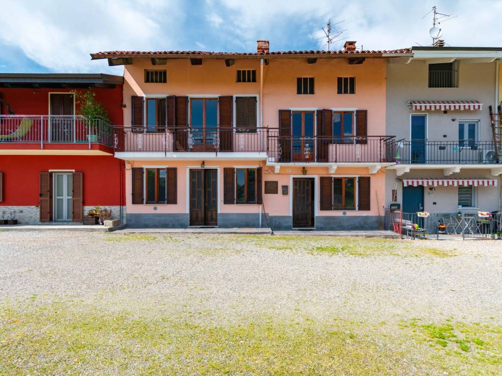 Villa a Sandigliano in Via Pietro Micca, 17 - Foto 2