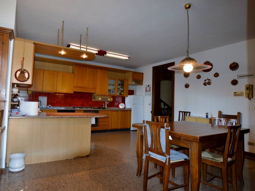 Villa a Pordenone in Via Pier Fortunato Calvi, 20 - Foto 4