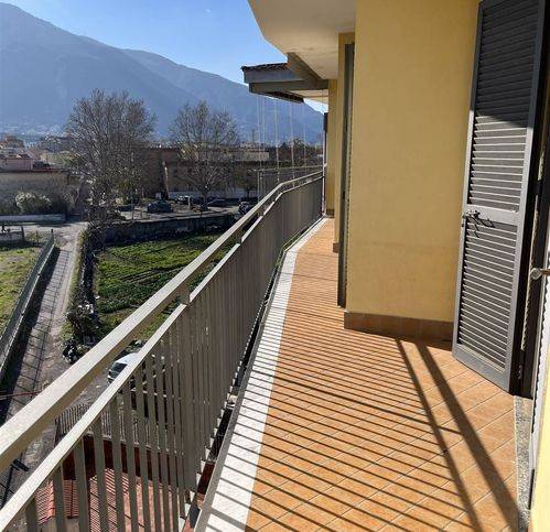 Appartamento a Castellammare di stabia in Via Lucrezio Tito Caro - Foto 3