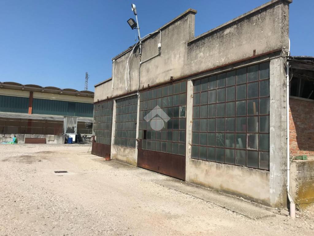 Immobile a Buttapietra in Viale dell'Industria, 4 - Foto 2
